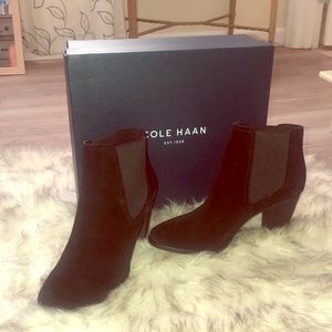 🛑 SOLD OFF SITE🛑Cole Haan Black Suede Bootie  9